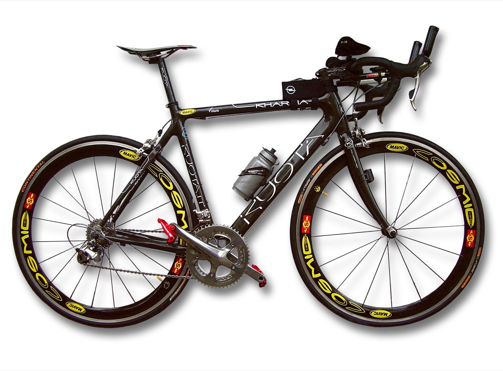 Tweedehands racefiets ter inspectie